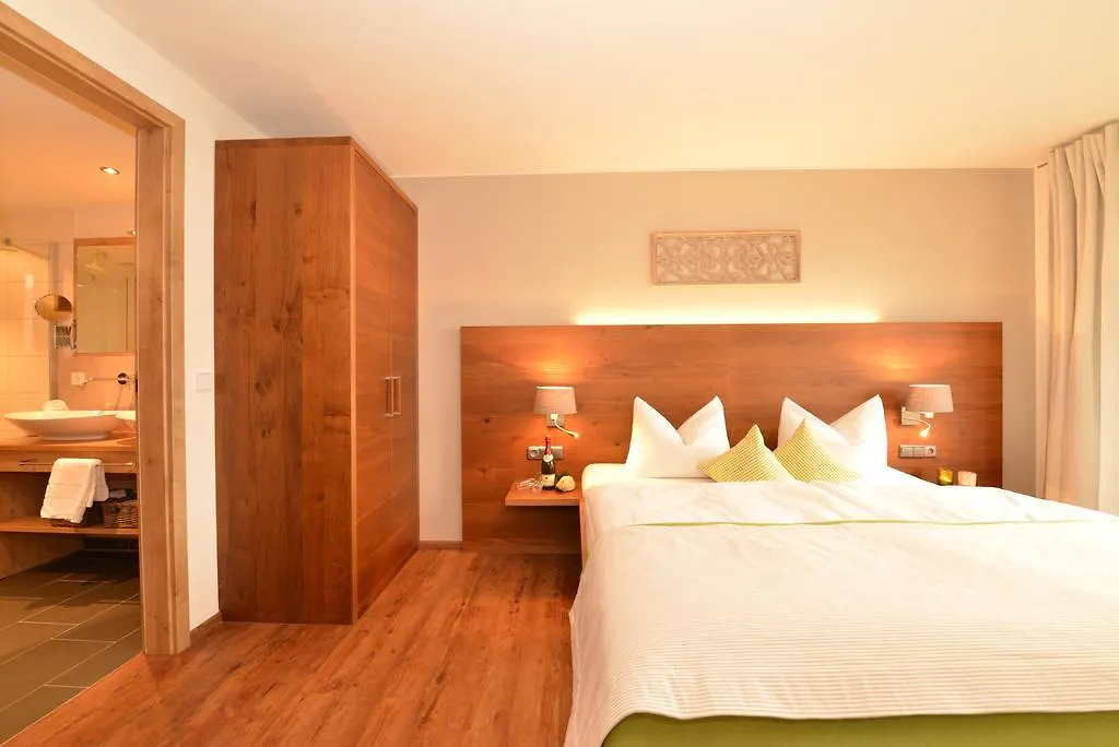Alpenhaus Steiner - Top-Ferienwohnungen - Sommer-Bergbahn Inklusive Bolsterlang Appartement
